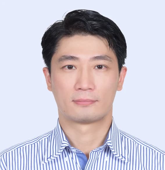 Ethan Chen